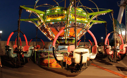 tornado ride at the fair